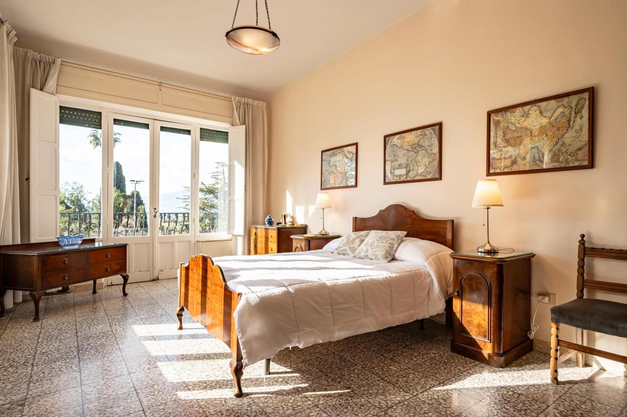 I Naviganti Apartment Taormina Luaran gambar