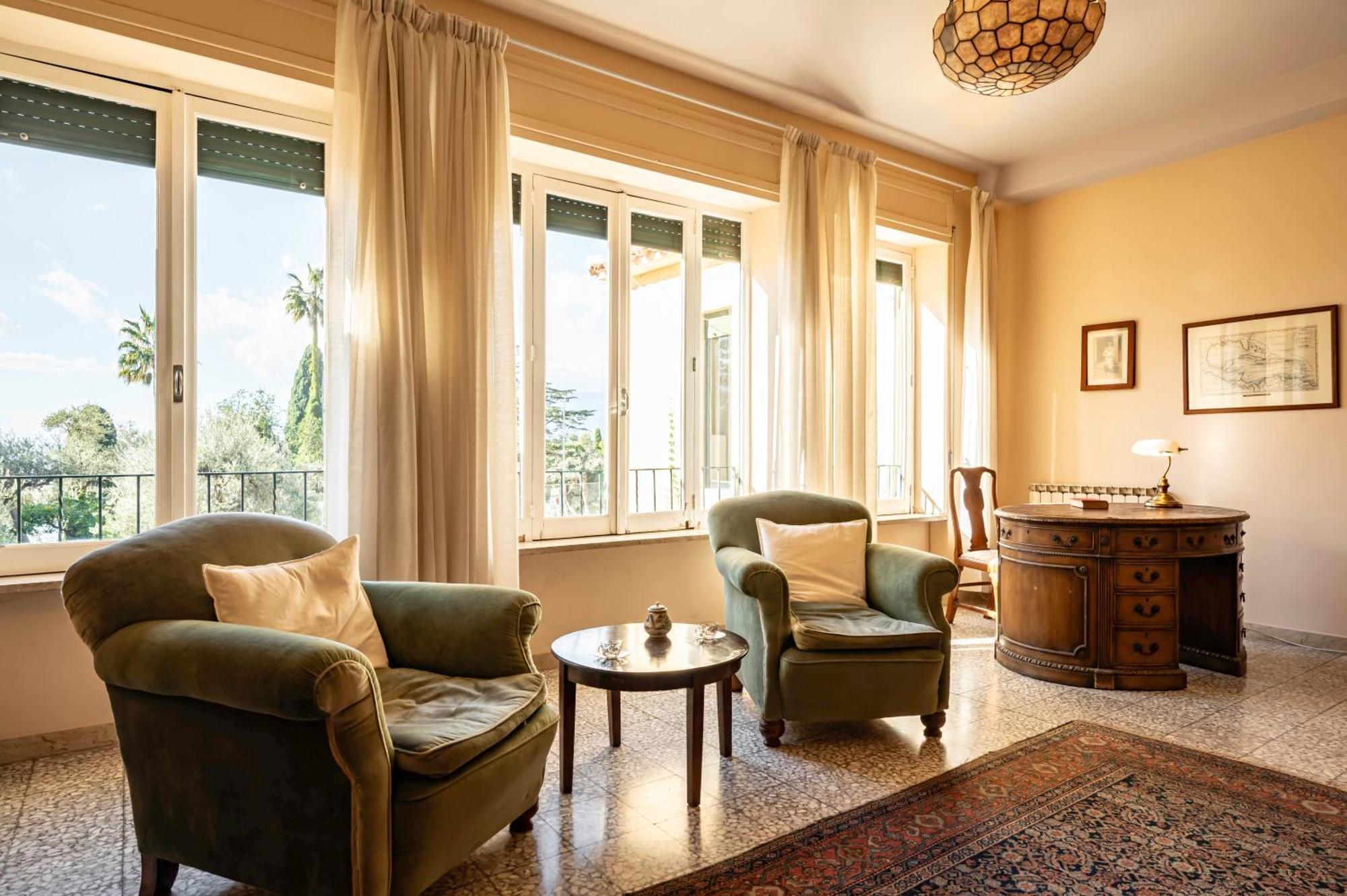 I Naviganti Apartment Taormina Luaran gambar